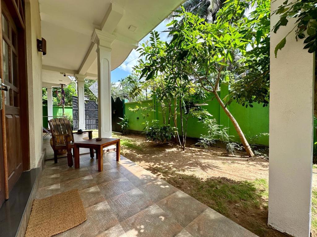 Siyon Yula - Guest House Hikkaduwa Room photo