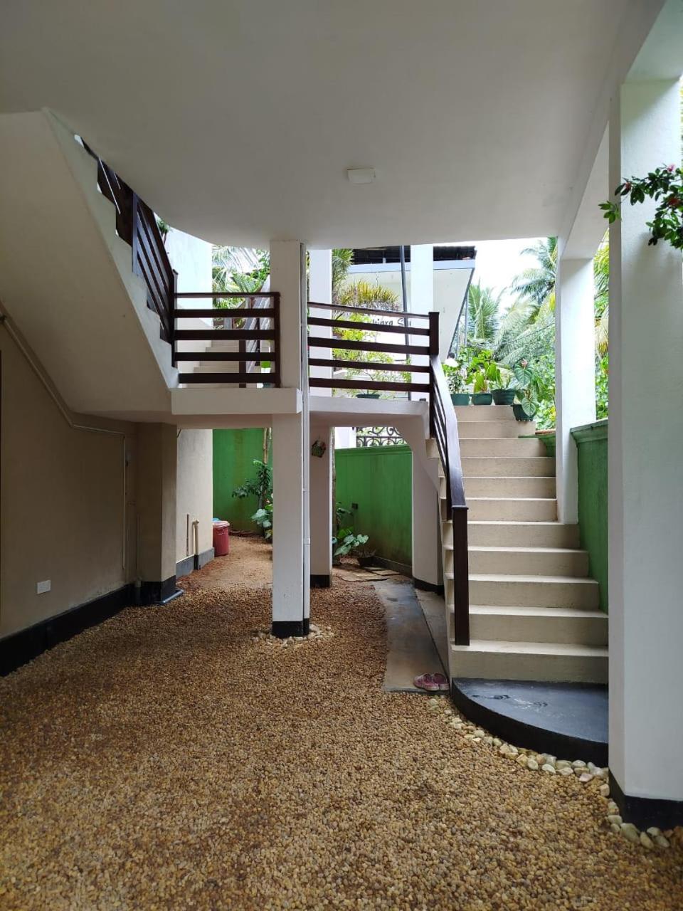Siyon Yula - Guest House Hikkaduwa Exterior photo